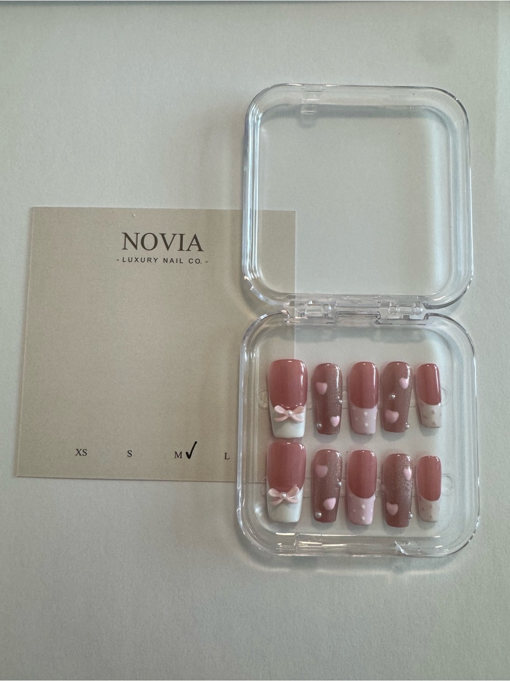 Pink Press-On Nail Set - Romantic Heart & Bow Design
